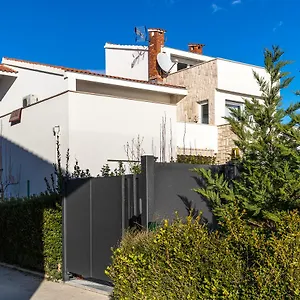 Meriko Apartament