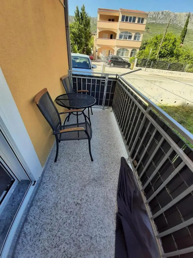 Apartment Radalj Kaštela